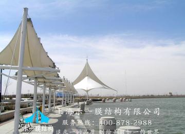 不同的膜結(jié)構(gòu)景觀在不同環(huán)境中的應用