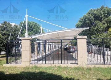 膜結(jié)構(gòu)停車棚長久使用的秘訣是什么？